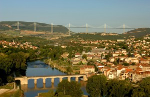 Мост Милло во Франции
