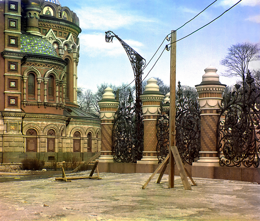 Петроград, фрагмент храма
