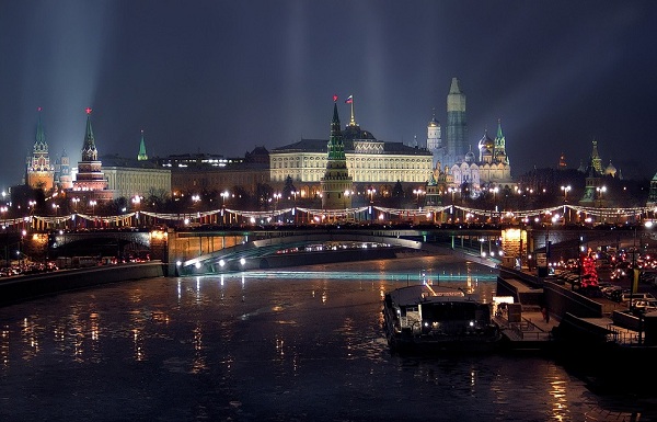 Вид Кремля со стороны реки